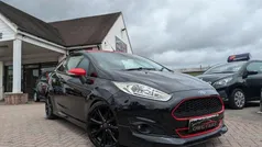 Blue metallic Used 2015 Ford Fiesta Zetec Hatchback | £4,995 (Fair price)