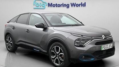 Używany Citroën e-C4 Shine 100 kW (136 KM) 2022 Szary Hatchback