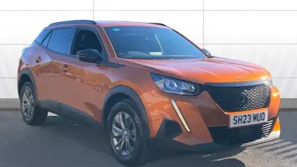 Begagnad Peugeot 2008 Active+ 101 HK (74 kW) 2023 SUV