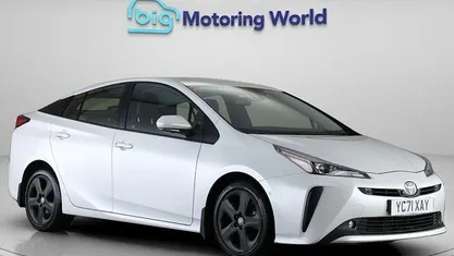 Used Toyota Prius 122 HP (89 kW) 2021 Hatchback