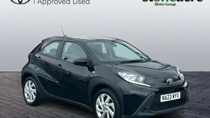 Used Toyota Aygo X PURE 72 HP (52 kW) 2025 SUV