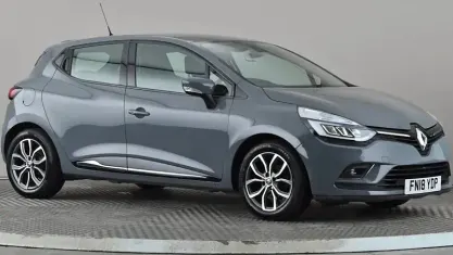 Usado Renault Clio IV Urban 90 CV (66 kW) 2018 Gris Utilitario