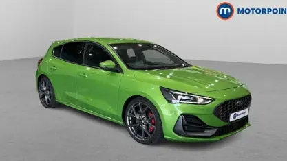 Used Ford Focus ST 280 HP (205 kW) 2023 Green Hatchback
