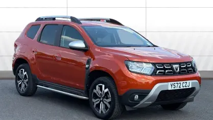 Used Dacia Duster Prestige 116 HP (85 kW) 2022 Orange SUV