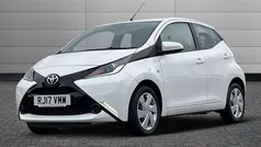 Used 2017 Toyota Aygo X-play Hatchback | £7,036 (Fair price)