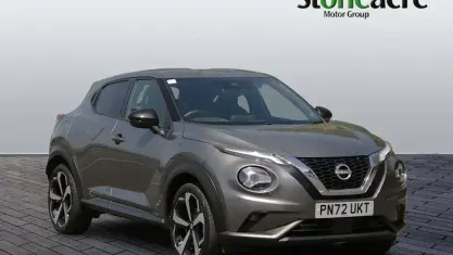 Used Nissan Juke Tekna 114 HP (83 kW) 2022 Grey SUV