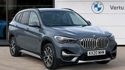 Begagnad BMW X1 xLine 140 HK (102 kW) 2020 Grå SUV