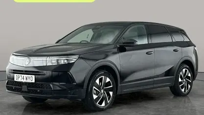 Usado Vauxhall Grandland X Ultimate 136 HP (100 kW) 2025 SUV