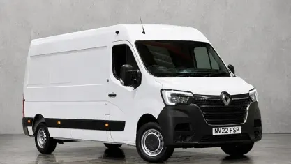Used Renault Master Business 150 HP (110 kW) 2022 White MPV