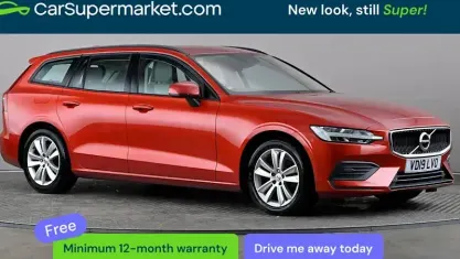 Używany Volvo V60 Momentum 150 KM (110 kW) 2019 Czerwony Kombi