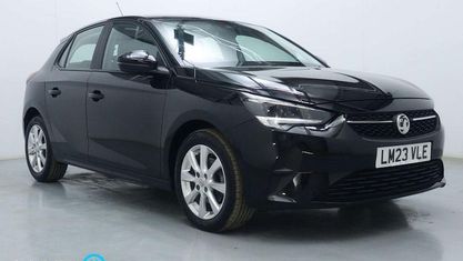 Usado Vauxhall Corsa Design Edition 101 HP (74 kW) 2023 Preto Citadino