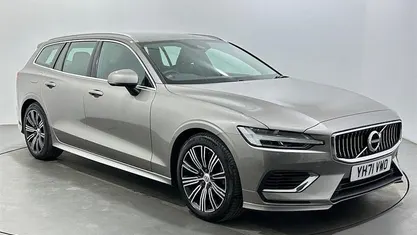 Used Volvo V60 Inscription 303 HP (222 kW) 2021 Grey Estate