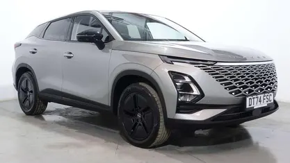 Silver Used 2024 Omoda 5 SUV | £20,800 (Fair price)