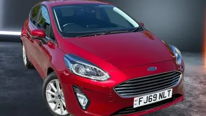 Usado Ford Fiesta Titanium 101 HP (74 kW) 2019 Citadino