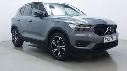 Used Volvo XC40 R-Design 262 HP (192 kW) 2021 SUV