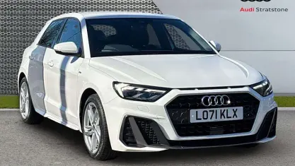 Used Audi A1 Sportback S-Line 95 HP (69 kW) 2022 White Hatchback