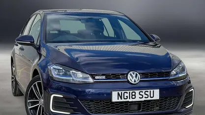 Used VW Golf VII GTE 204 HP (150 kW) 2020 Hatchback