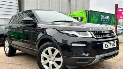 Used 2017 Land Rover Range Rover evoque SE Hatchback | £10,900 (Fair price)