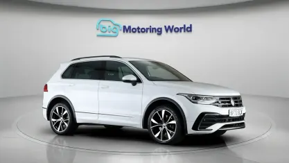 Used VW Tiguan R-line 245 HP (180 kW) 2023 White SUV