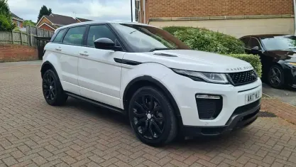 Used Land Rover Range Rover evoque SE 180 HP (132 kW) 2017 Hatchback