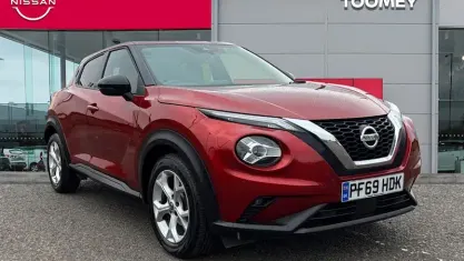 Used Nissan Juke N-Connecta 117 HP (86 kW) 2020 Red SUV