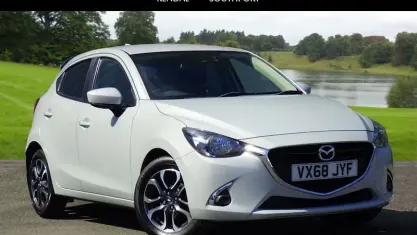 Used Mazda 2 Inclusive 90 HP (66 kW) 2018 Silver Hatchback