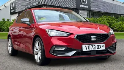 Usado Seat Leon FR 150 HP (110 kW) 2023 Vermelho Citadino