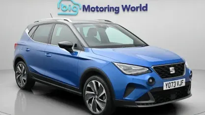 Usado Seat Arona FR Sport 110 HP (80 kW) 2023 Azul SUV