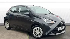 Used 2020 Toyota Aygo X-play Hatchback | £8,986 (Fair price)