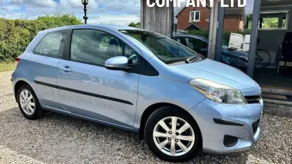 Used Toyota Yaris 101 HP (74 kW) 2013 Hatchback