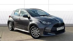 Grey Used 2022 Toyota Yaris Hybrid Hatchback | £17,035 (Fair price)