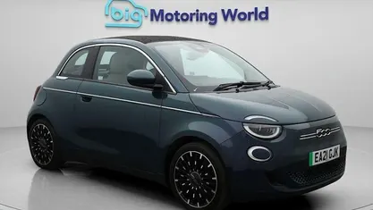 Used Fiat 500e La Prima 86 kW (118 HP) 2023 Cabriolet