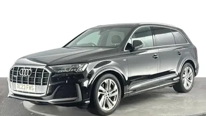 Used Audi Q7 S-Line 231 HP (169 kW) 2023 Black SUV