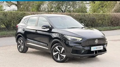 Usado MG ZS SE 114 kW (156 HP) 2023 SUV