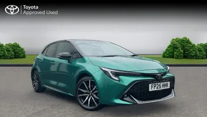 Usado Toyota Corolla Sport 196 CV (144 kW) 2025 Verde Utilitario