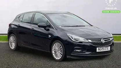 Używany Vauxhall Astra Elite 150 KM (110 kW) 2019 Niebieski Hatchback
