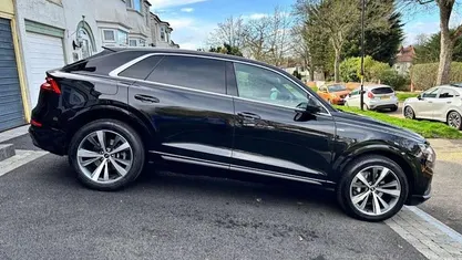 Used Audi Q8 S-Line 340 HP (250 kW) 2023 SUV