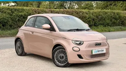 Używany Fiat 500e Passion 86 kW (118 KM) 2022 Hatchback