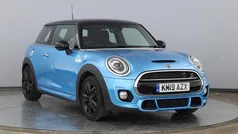 Blue Used 2019 Mini Cooper S Sport Hatchback | £15,490 (Fair price)