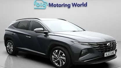 Usado Hyundai Tucson Premium 180 HP (132 kW) 2023 Cinzento SUV