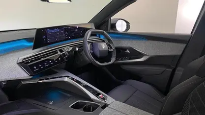 Used Peugeot 3008 GT 136 HP (100 kW) 2025 White SUV