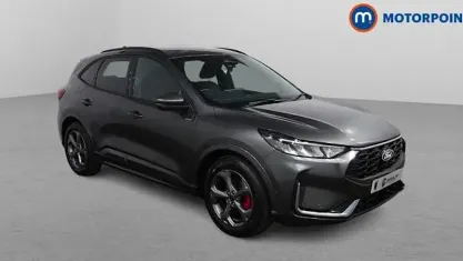 Usado Ford Kuga ST-Line 183 HP (134 kW) 2025 Cinzento SUV