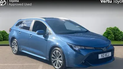 Used Toyota Corolla Design 122 HP (89 kW) 2020 Denim blue (metallic paint) Estate
