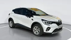 White/black Used 2020 Renault Captur Iconic SUV | £10,999 (Fair price)
