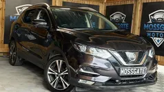 Black Used 2017 Nissan Qashqai N-Connecta SUV | £8,295 (Fair price)