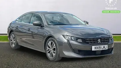 Käytetty Peugeot 508 Allure 131 HP (96 kW) 2021 Viistoperä