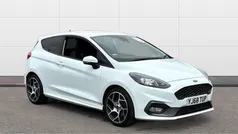 White Used 2018 Ford Fiesta ST Hatchback | £9,996 (Fair price)