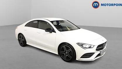 Used Mercedes CLA200 Executive 163 HP (119 kW) 2022 White Sedan