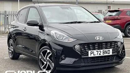 Used Hyundai i10 Premium 67 HP (49 kW) 2023 Hatchback