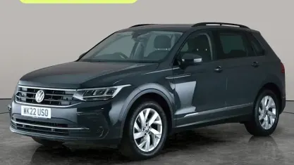 Używany VW Tiguan Life 150 KM (110 kW) 2022 Szary SUV